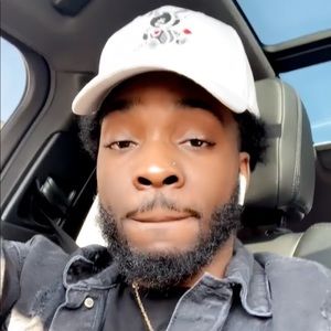 Meet your Posher, Pierre